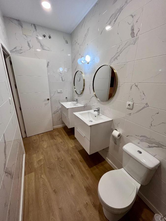 Gatu Premium Villa La Pepa, Preferente Mayores De 25 Anos Y Familias Cadiz Ngoại thất bức ảnh